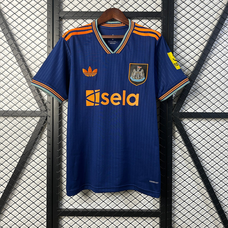 NEWCASTLE III 25/26 HOMBRE